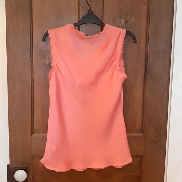 Pretty coral top - Picture 2 of 2